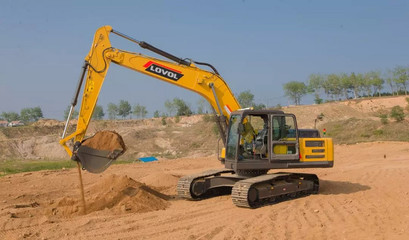 智領新程，筑就未來 雷沃以智能施工技術重塑工程機械新生態